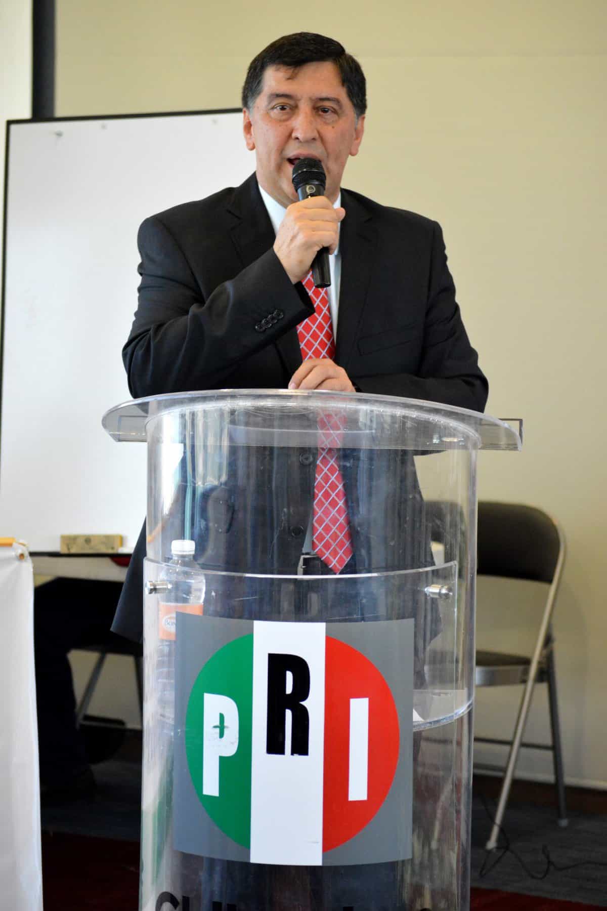 Inauguran seminario “Comunicación y Marketing Político”.