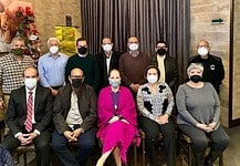 DESENTUERTOS: ADRIANA FUENTES BUSCA DEBAJO DE LAS PIEDRAS