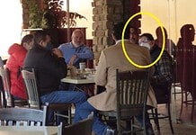 DESENTUERTOS: PERSUADEN A MOCKEN EN EL BARRIGAS